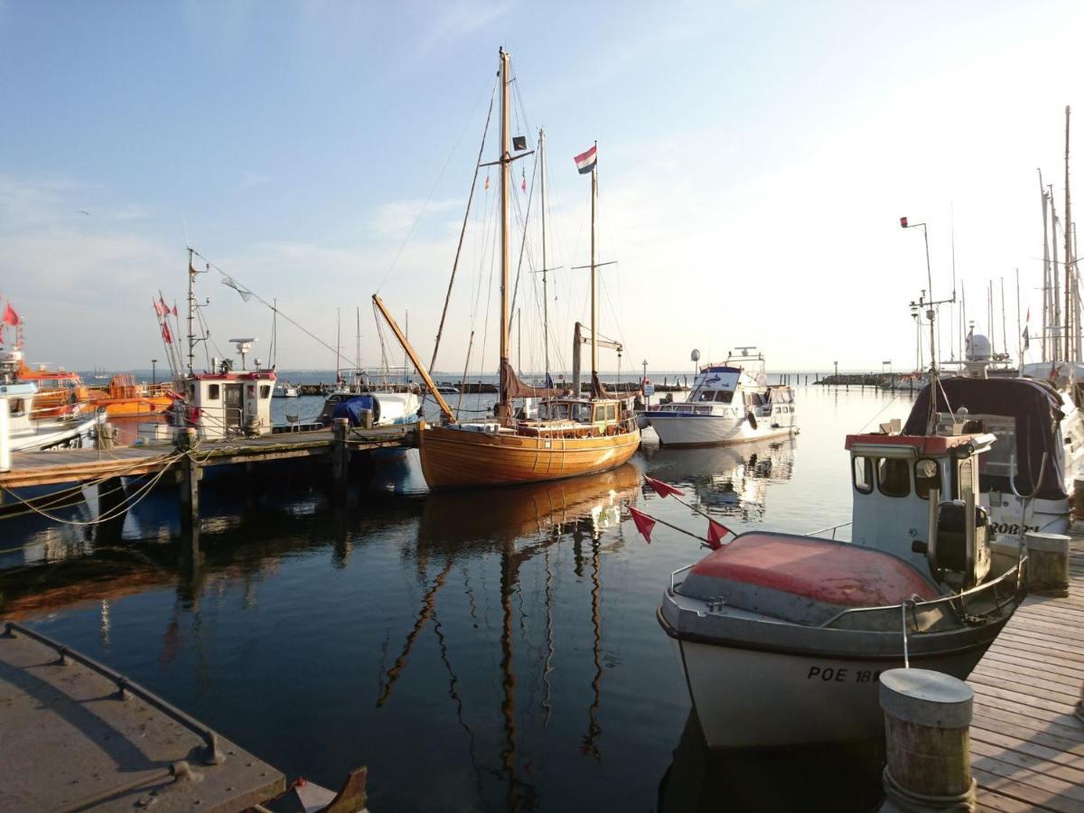 Peaceful Apartment In Wismar Germany Near Beach Room photo